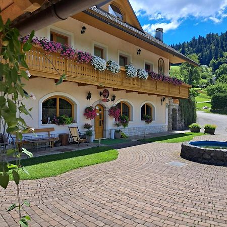 Guest House Kveder Škofja Loka Exterior foto