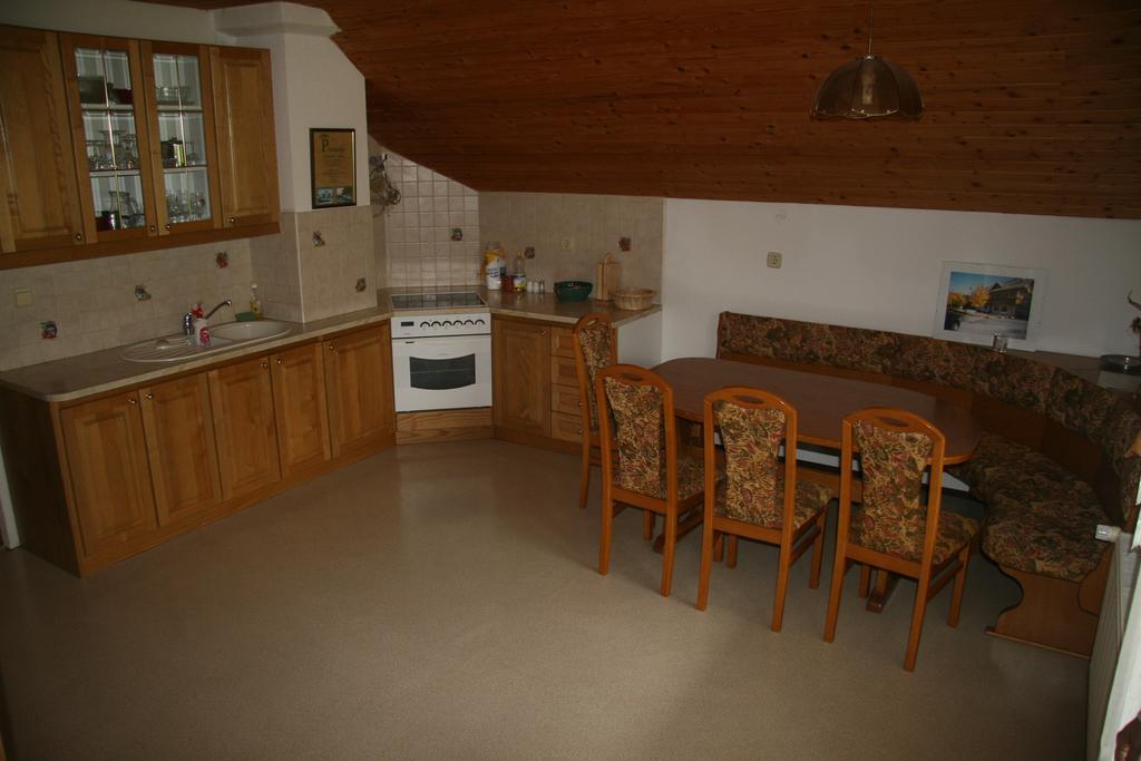 Guest House Kveder Škofja Loka Habitación foto